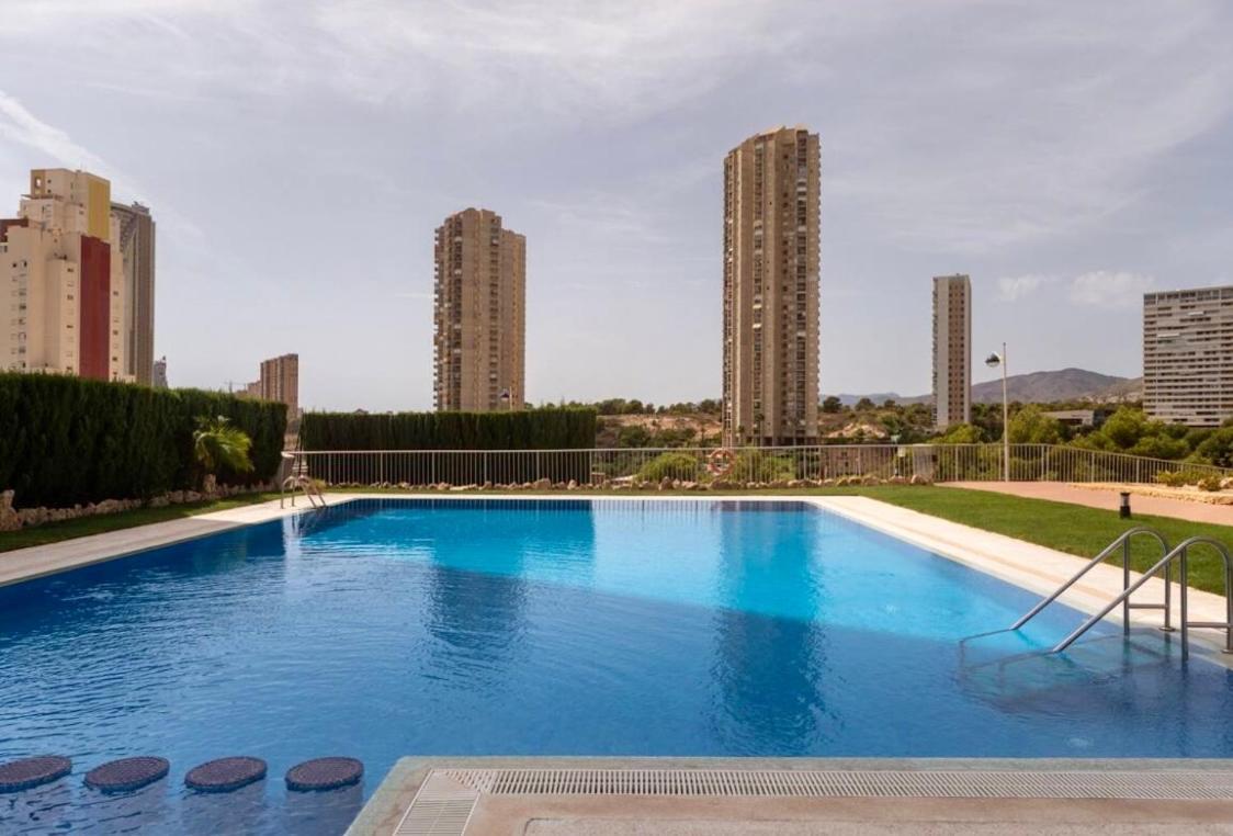 Apartamento Relax Sol De Benidorm Luaran gambar