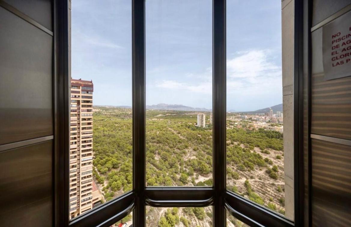Apartamento Relax Sol De Benidorm Luaran gambar